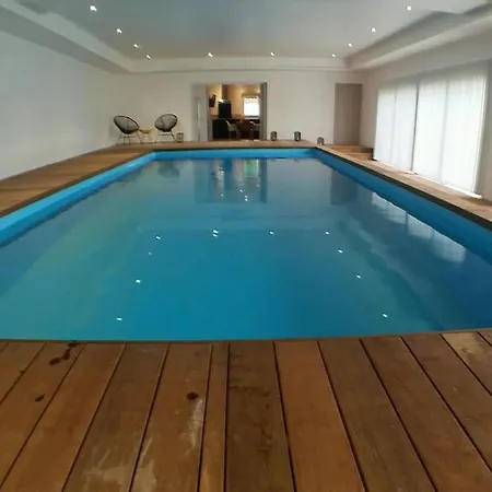Du Des Miroirs Avec Piscine Privee Appartement *