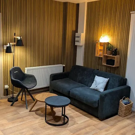 Du Des Miroirs Avec Piscine Privee *