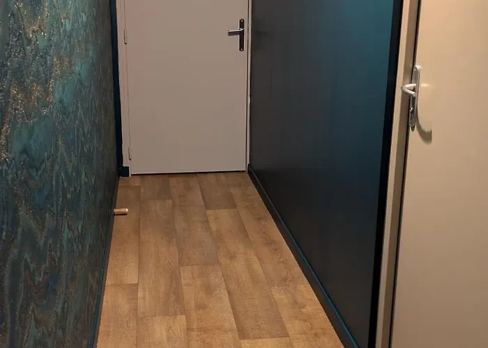 Appartement Du Des Miroirs Avec Piscine Privée *