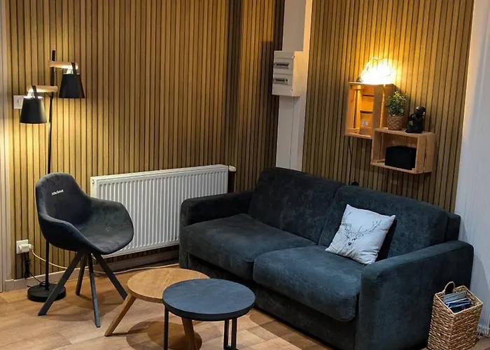 Du Des Miroirs Avec Piscine Privée *