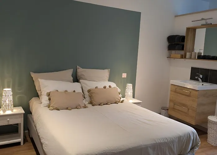 Du Des Miroirs Avec Piscine Privée * Condette